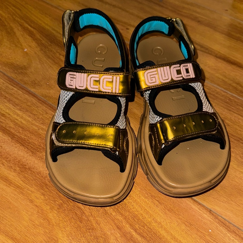 Gucci children sandal